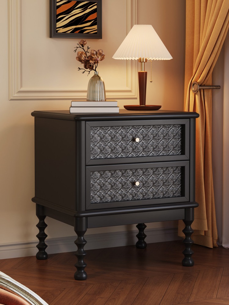 طاولات جانبية عتيقة الطراز مع  - مراجعة Solid Wood Nightstand 2 Drawers وسعره